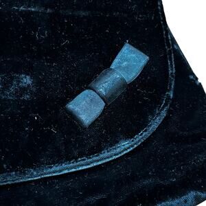 Vintage mid century black velvet evening bag clutch purse crushed velvet & bows